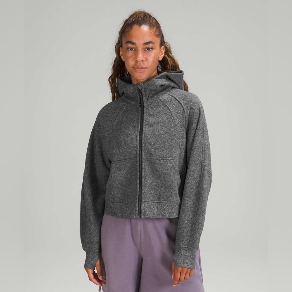 Lululemon Scuba Oversized Full Zip
Heathered Speckled Black XS/S